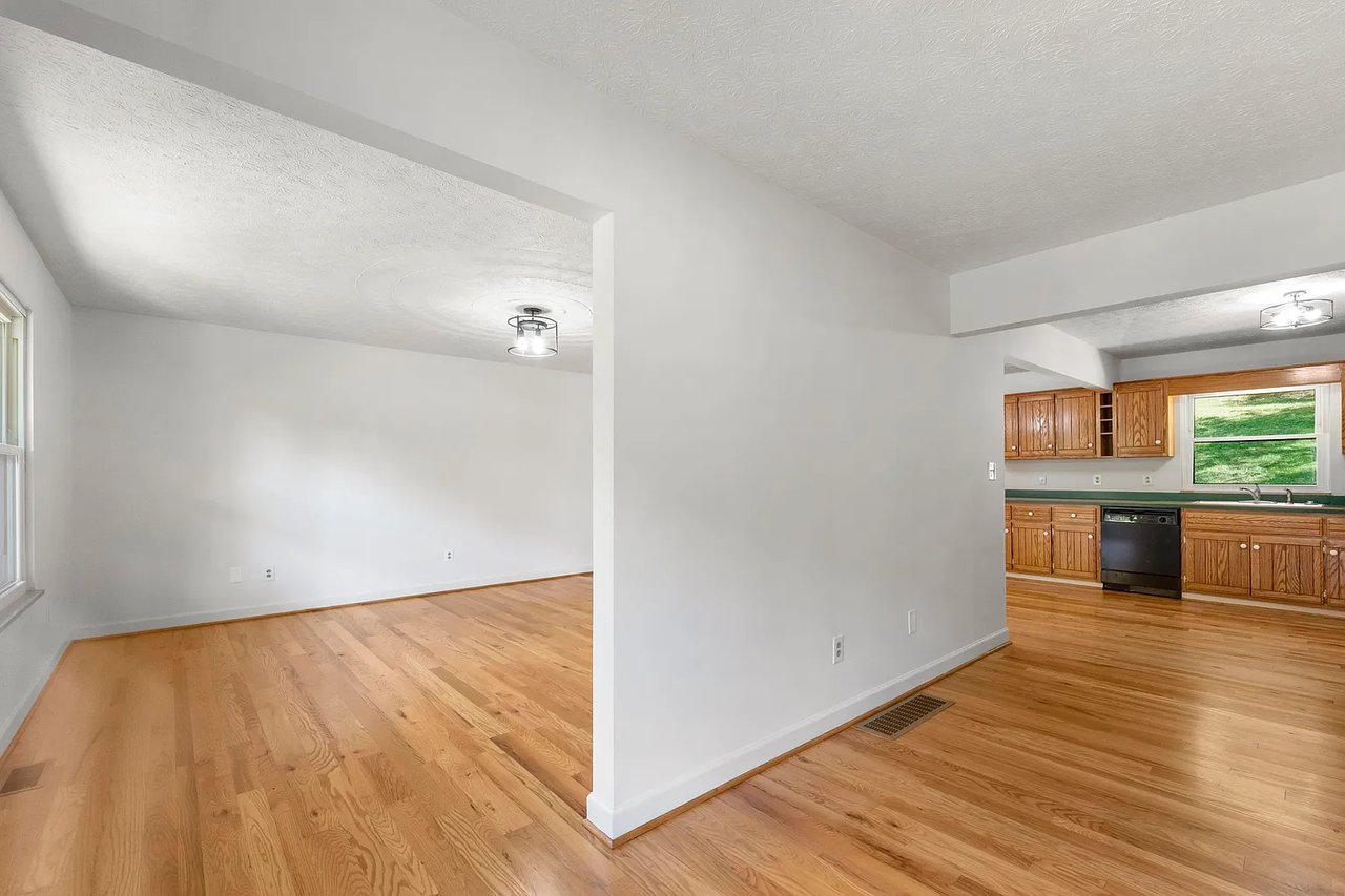 153 Chinn Branch Rd