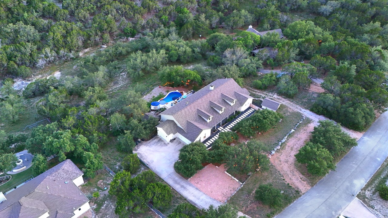 4115 Noon Day Cove