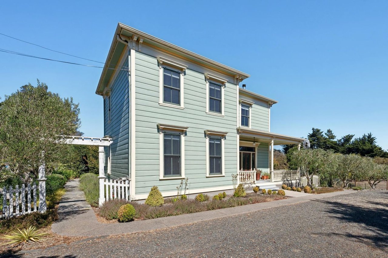 Experience Timeless Charm in Petaluma: A Stunning 1881 Italianate Victorian