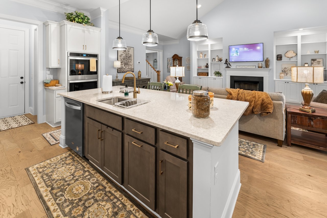 	 10 Golf Drive Pooler, GA 31322