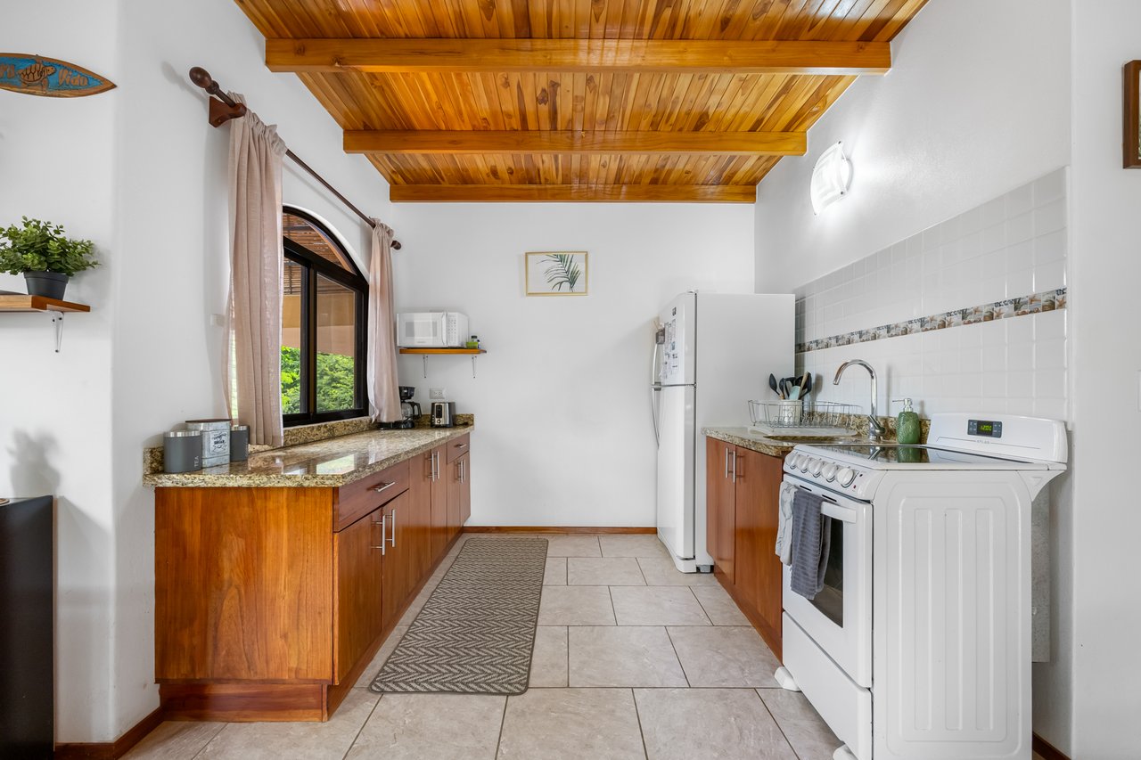 Eleri #17 | Tropical 3-Bedroom, 3-Bath Condo Just Steps from Tamarindo Beach