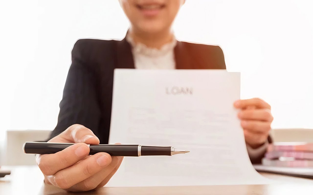 Types of Mortgage Lenders