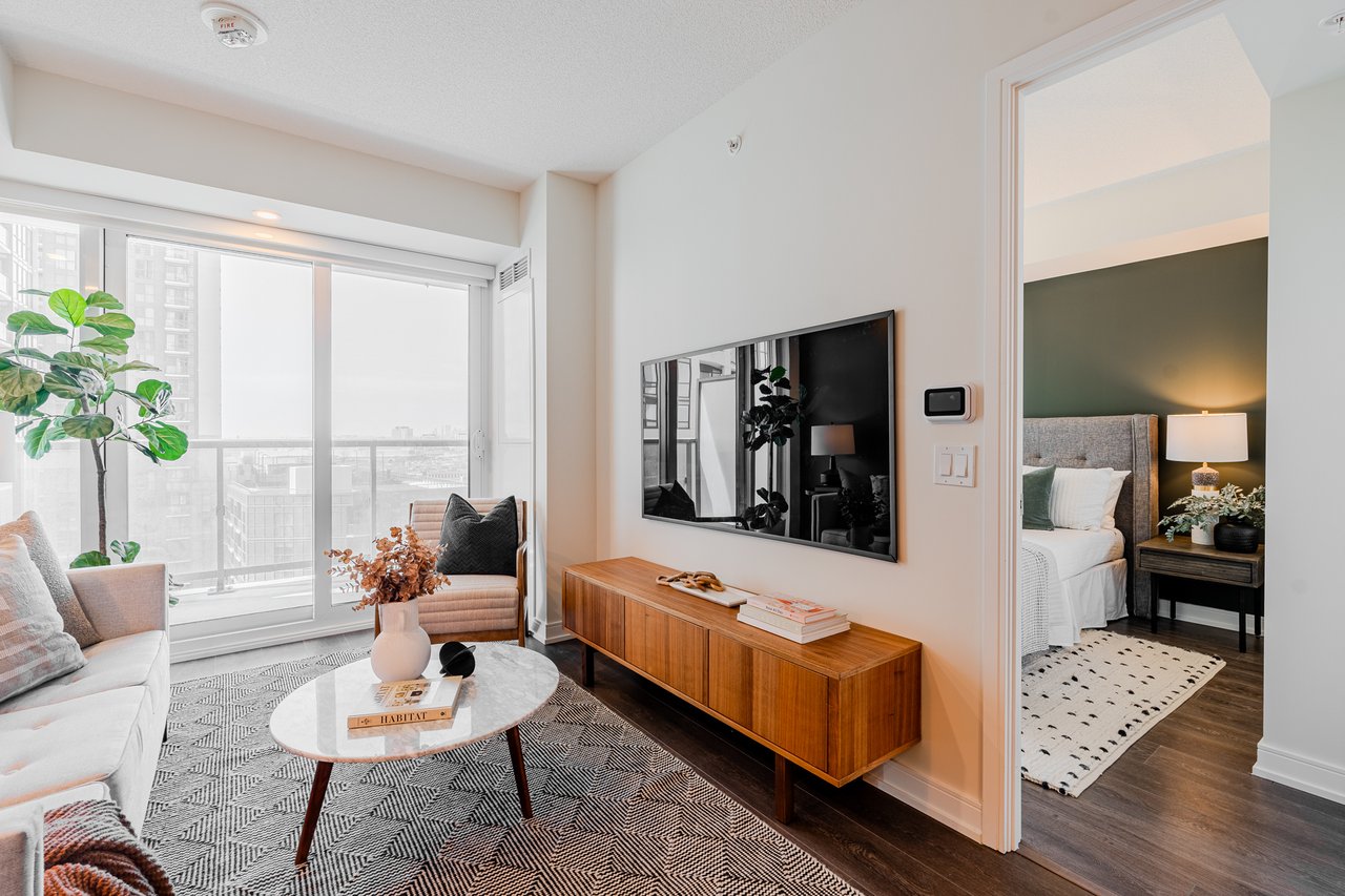 1112-30 Samuel Wood Way