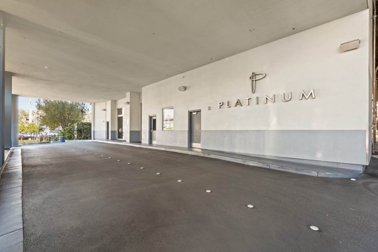 211 East Flamingo Road 610