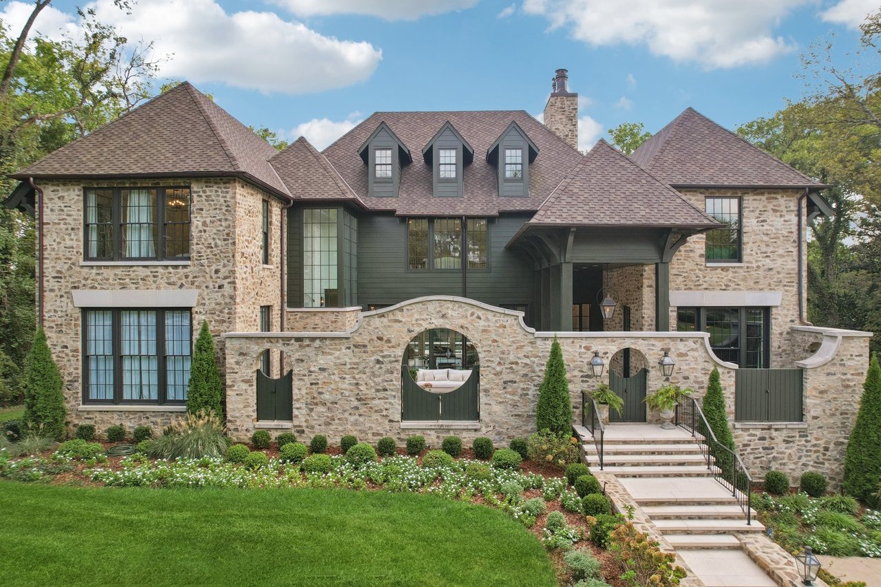 Moving from Seattle to Tennessee: A Strategic Relocation Guide for High-Level Buyers