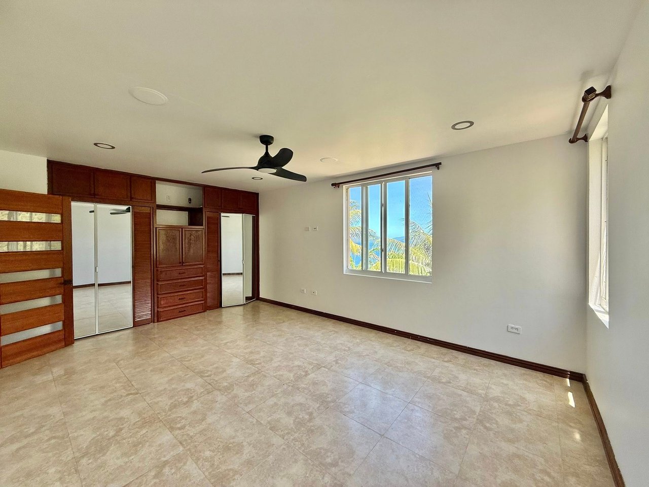 1123 Mount Healthy 2 Bedroom Apartment