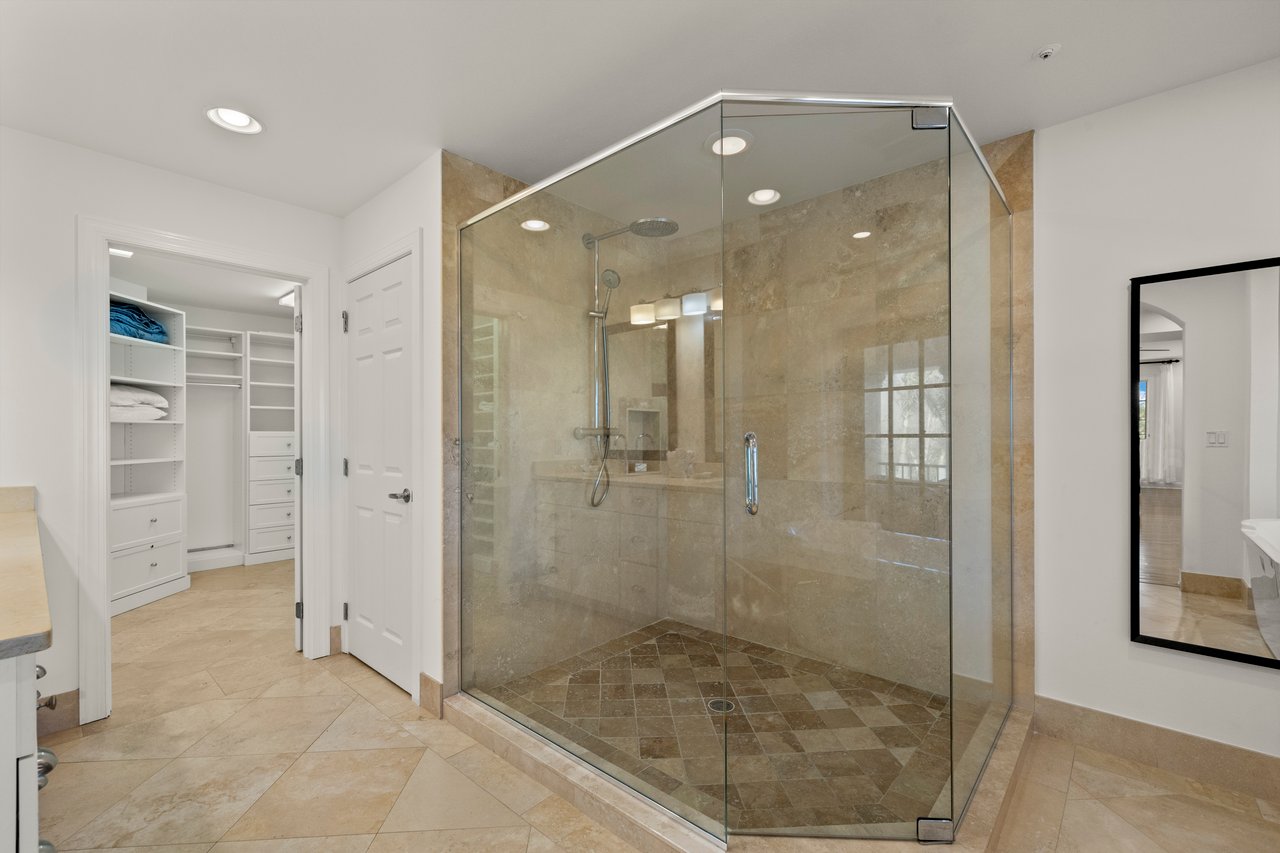 16205 Captiva DR