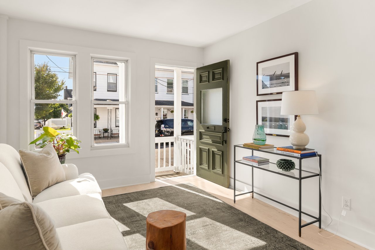 73 Colby Pl
