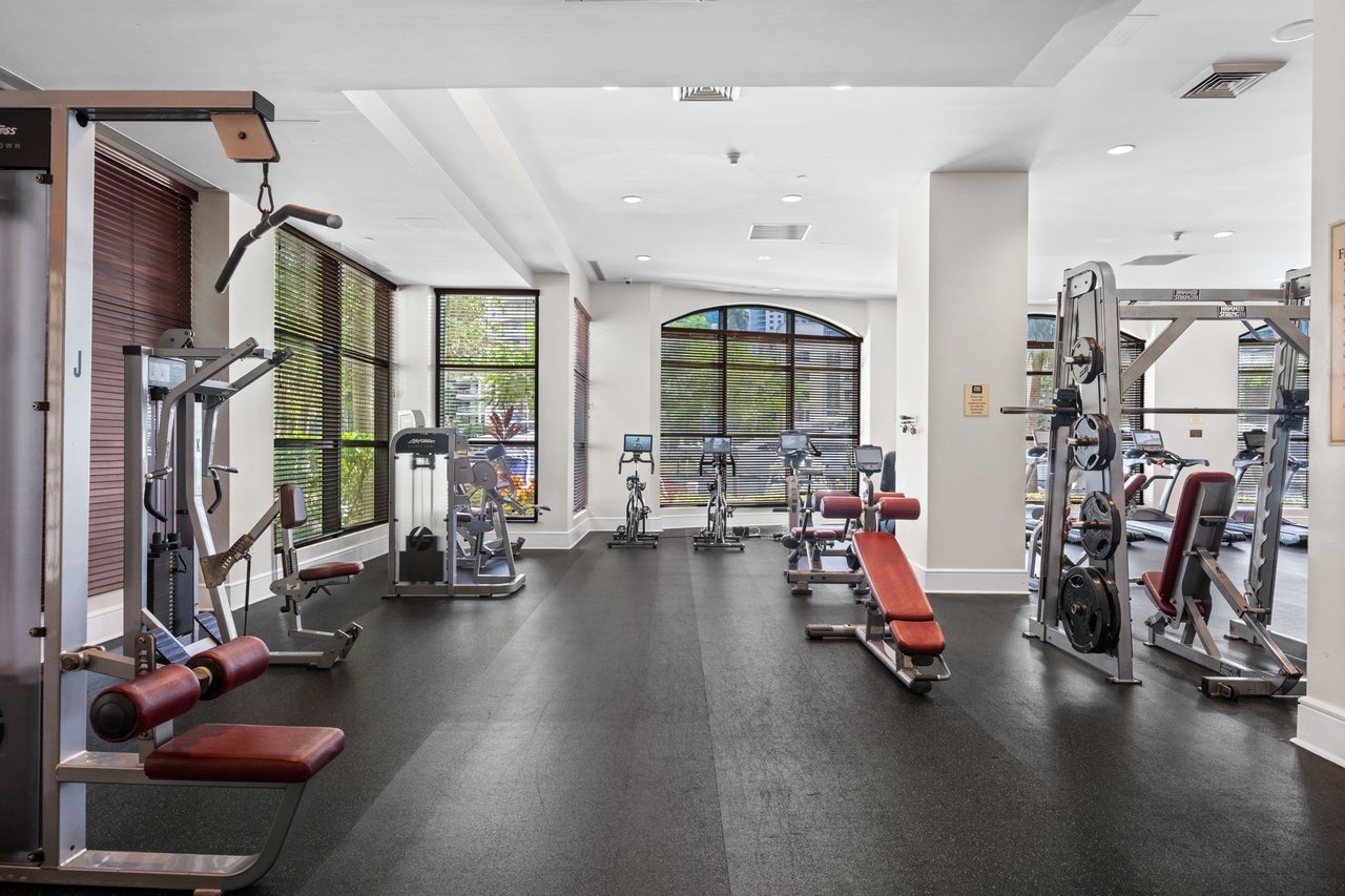 The Symphony Unit 1621N