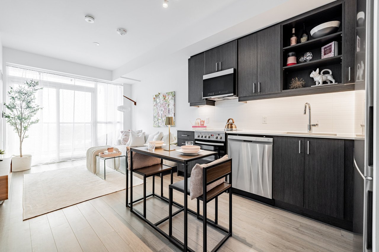 50 George Butchart Drive #524