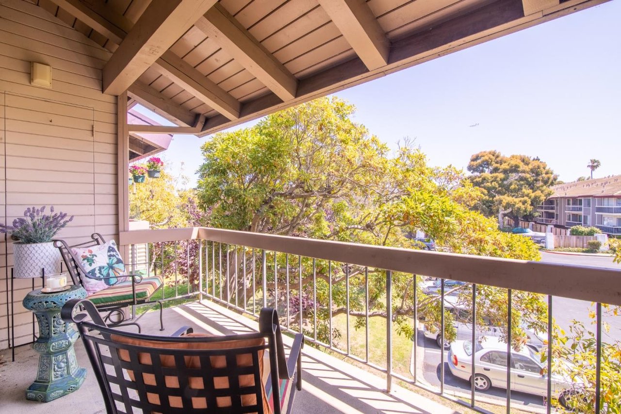 707 Fathom Dr, Unit 203