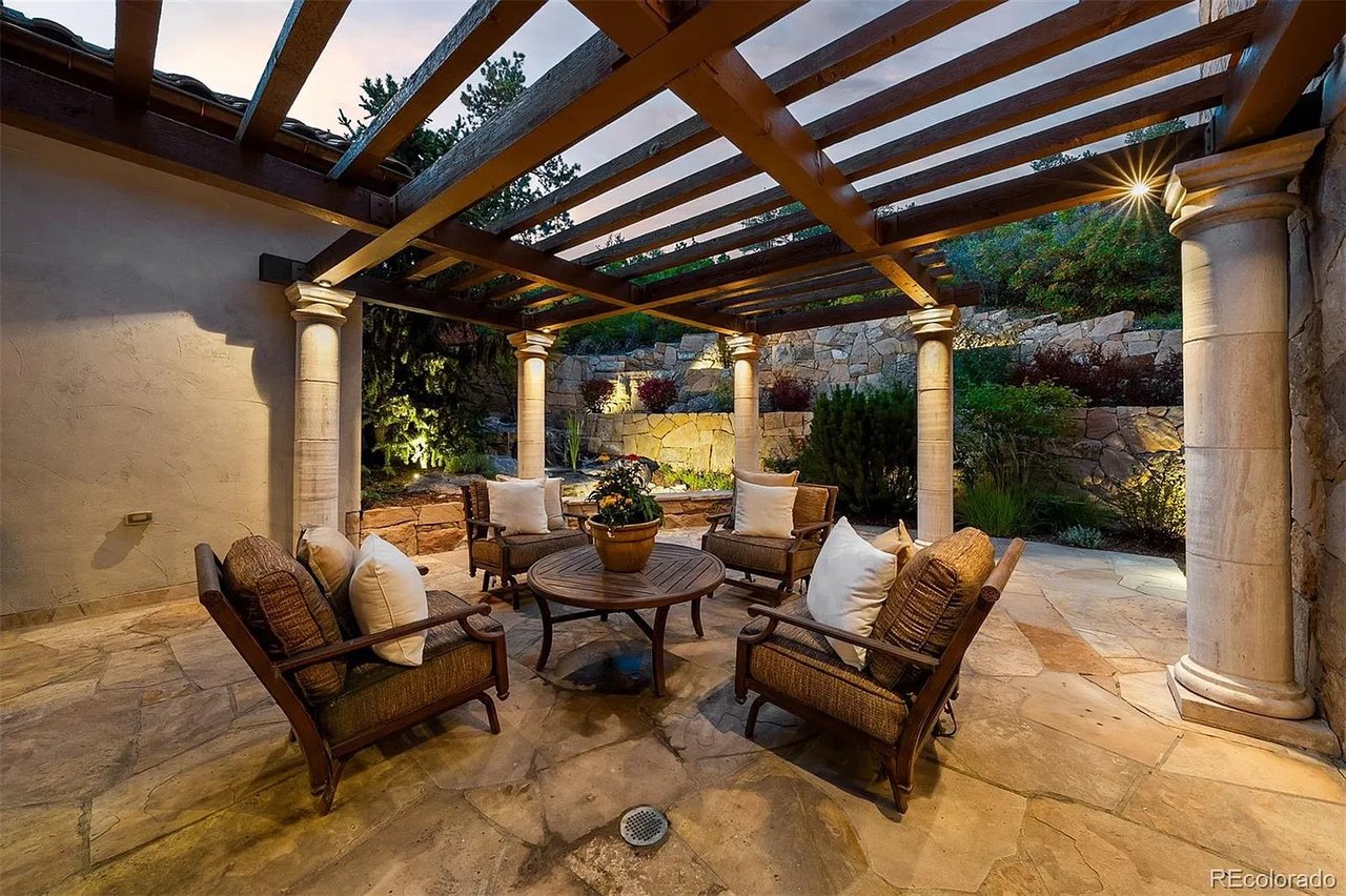 1033 Anaconda Drive