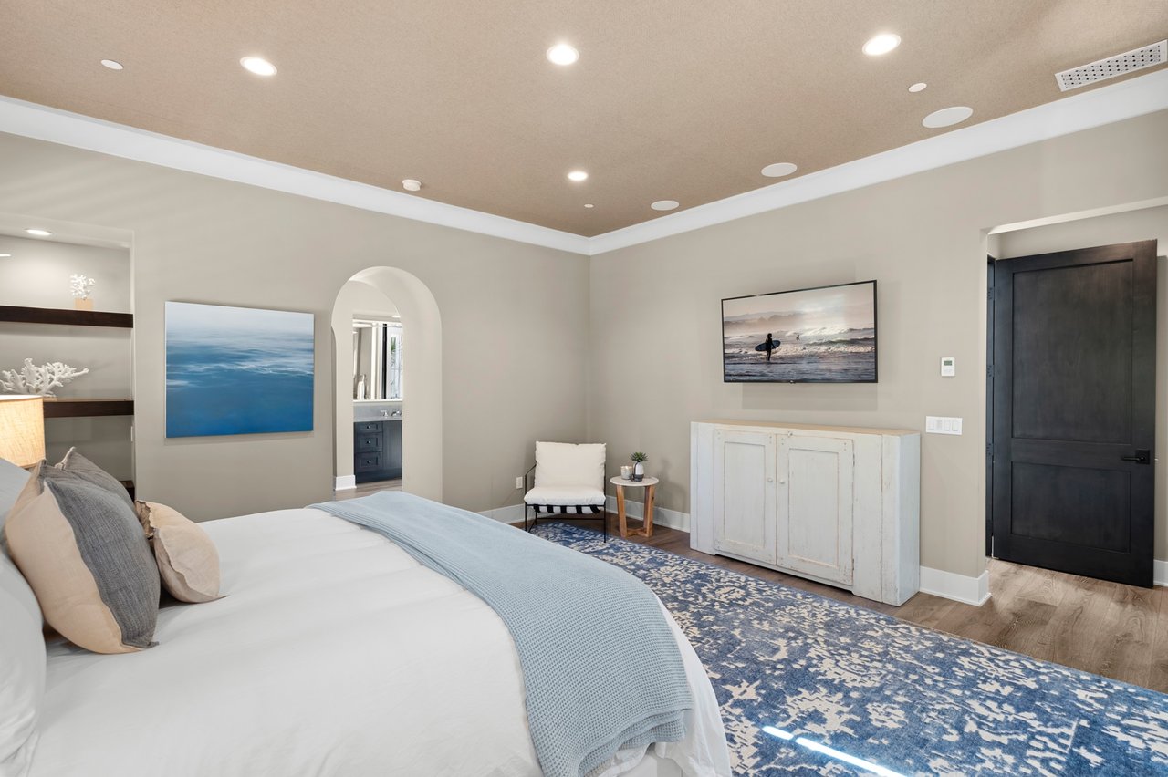 Coastal Luxury in Crystal Cove
