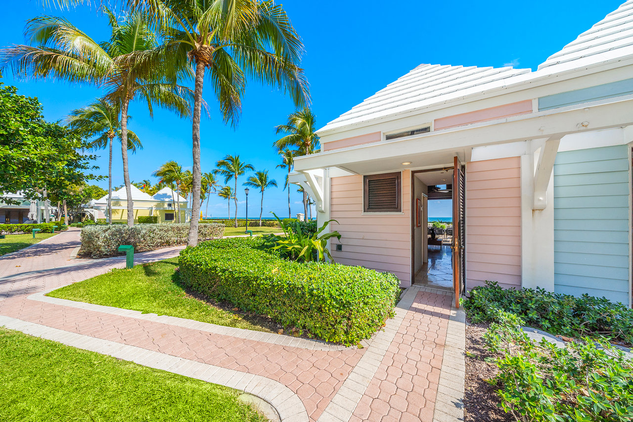 797 Crandon Boulevard Cab 101