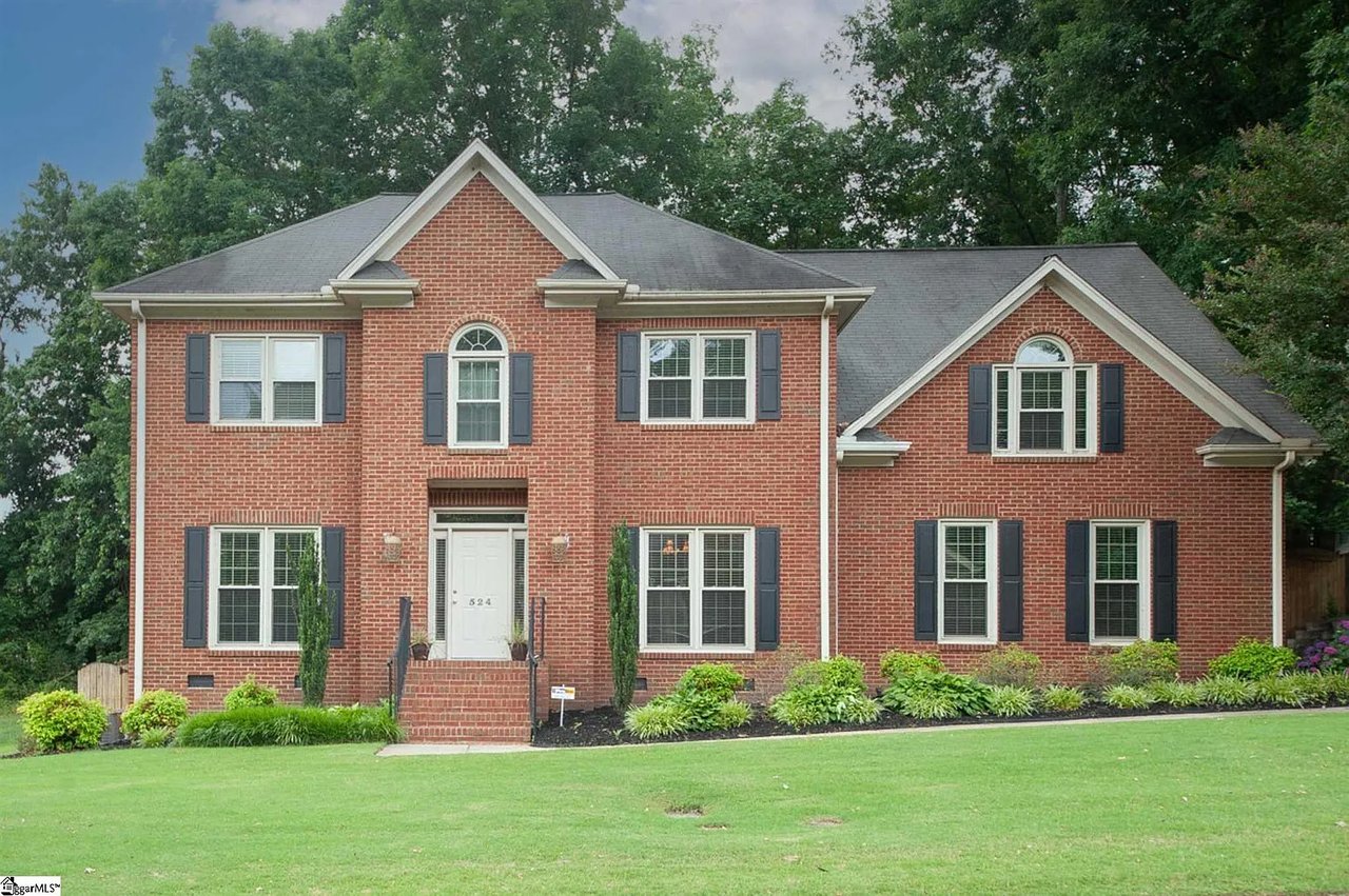 524 Meadowsweet Ln