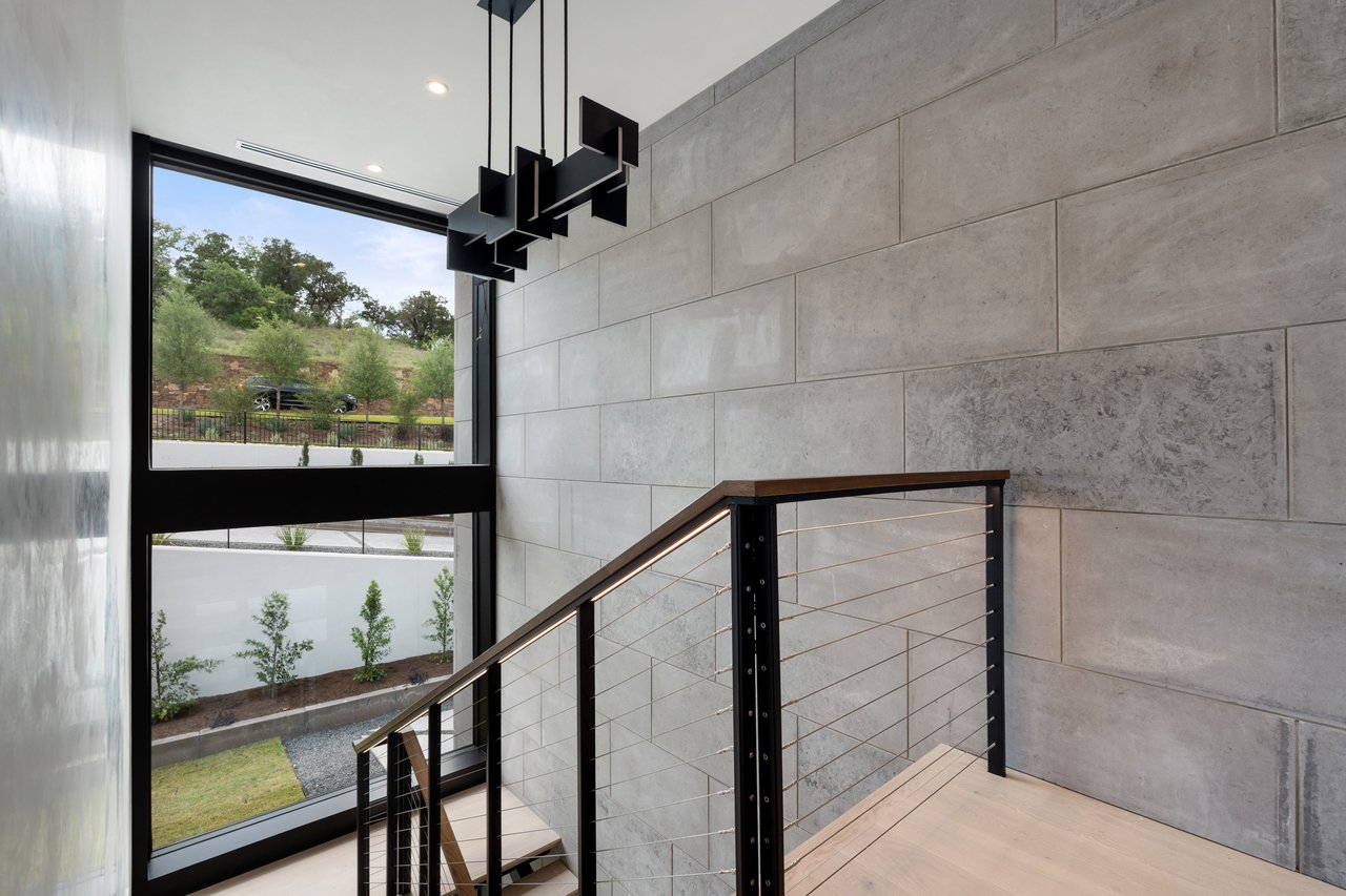 4909 Honey Daisy Way