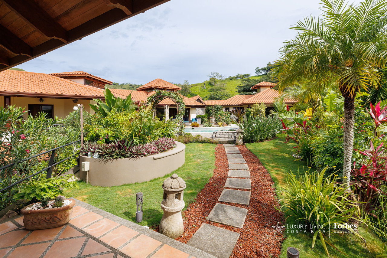 21470 - The Atenas Estate: Residencia de Lujo en Venta en Atenas