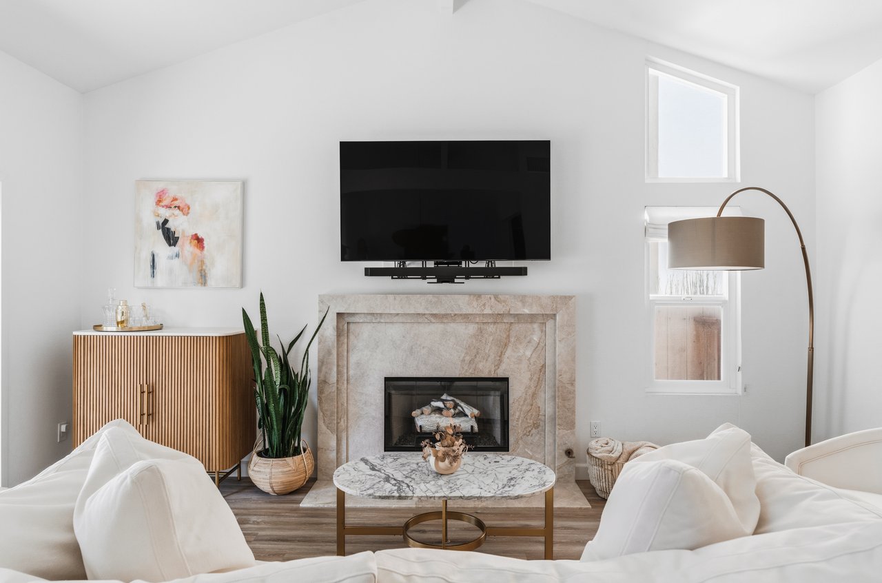 Fully Remodeled Single-Level in Encinitas