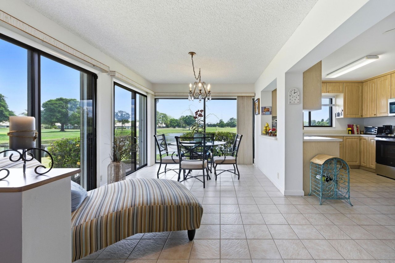 2669 SW Egret Pond Cir