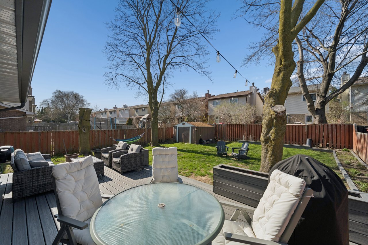 1156 Gloucester Square