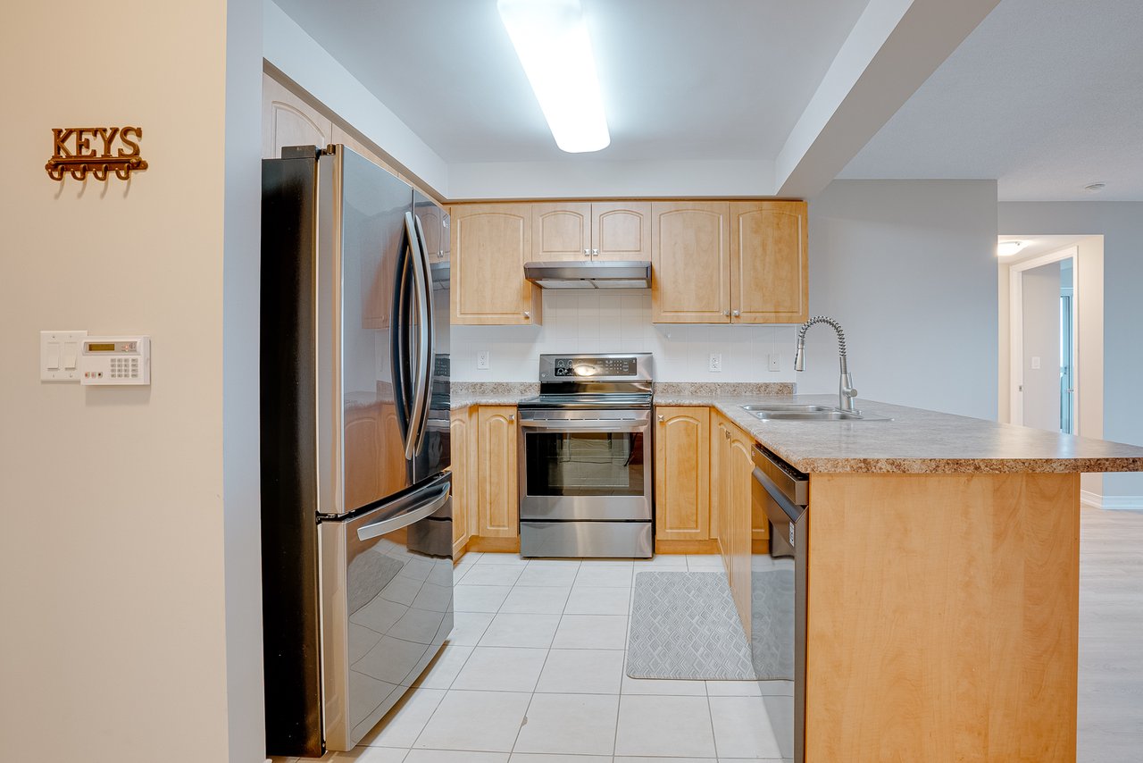 503 Beecroft Road Unit: 1008