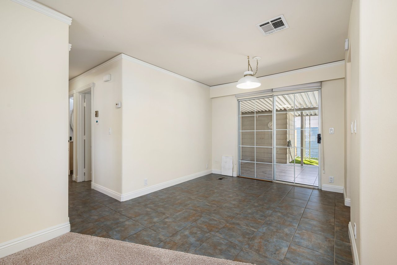 73257 Desert Greens Drive N