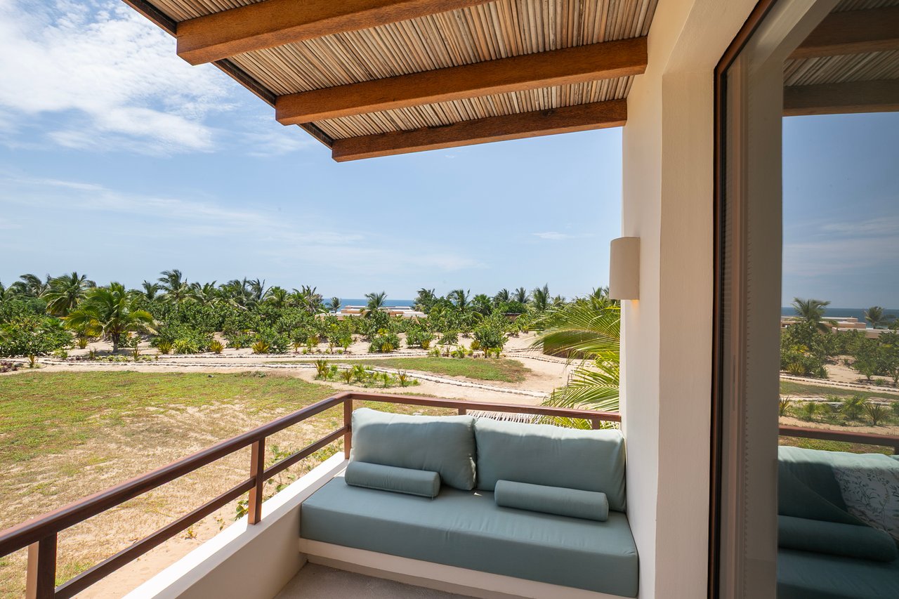 Marea Beachfront Casa VR6