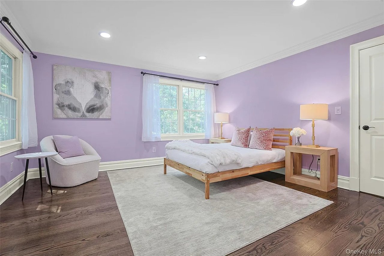 100 Fox Meadow Rd