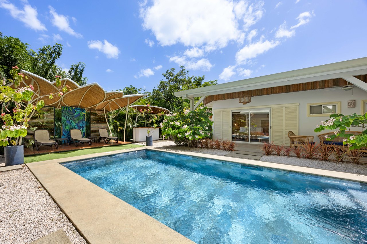 Casa Karibe | Vibrant 5-Bedroom Caribbean-Inspired Villa with Pool in Gated Tamarindo Community