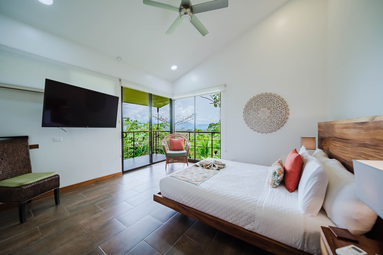 Fully Furnished 10 minutes to the beach Vista Verde Turn Key Vacation Rental