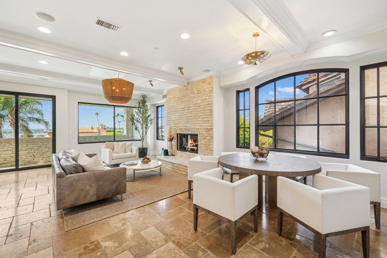 312 Carnation Avenue
