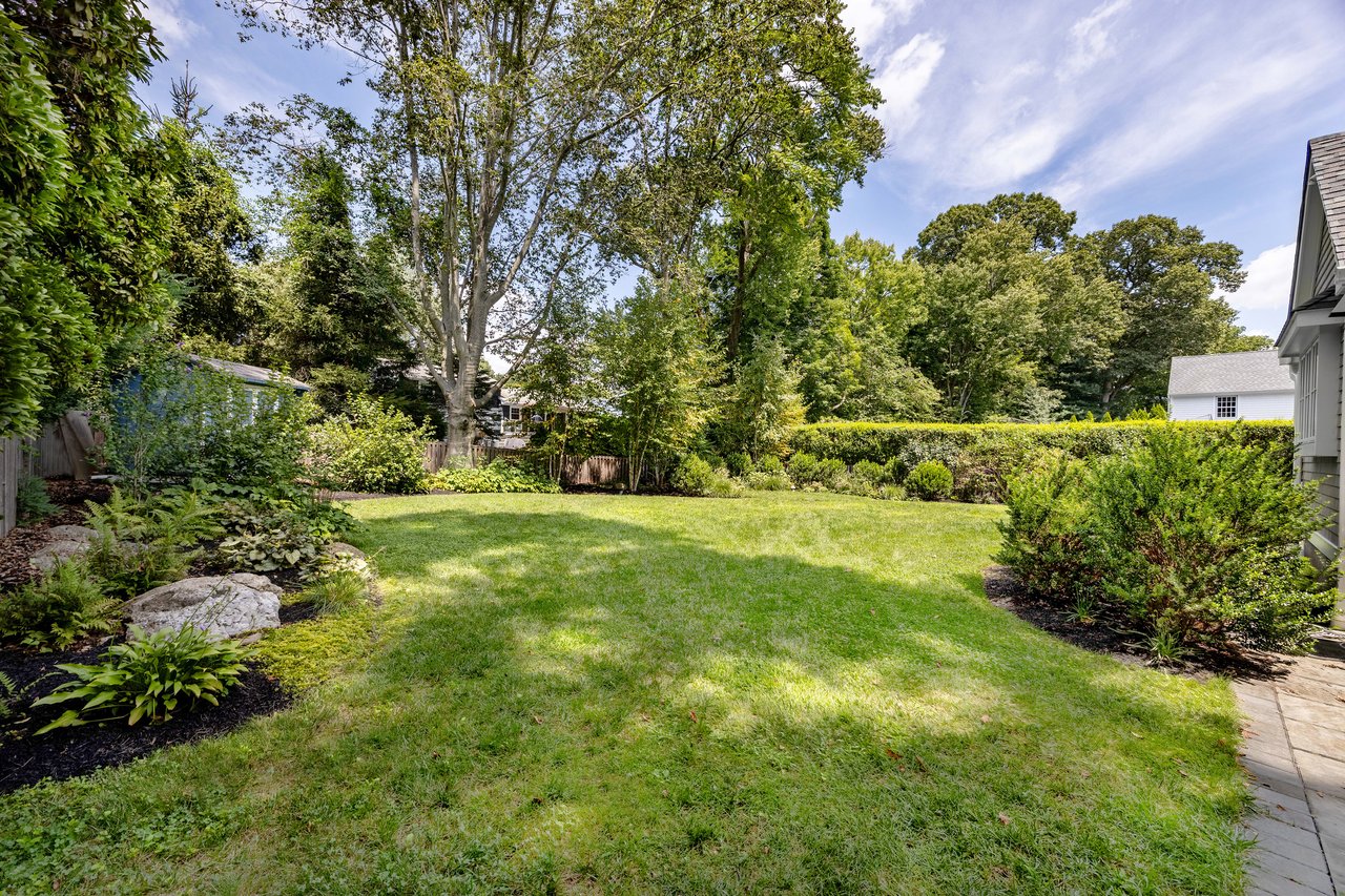 Pristine University Area Colonial