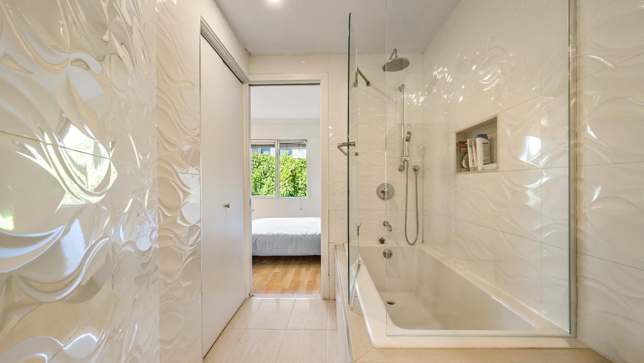 Outremont | Townhouse with two rooftop terraces