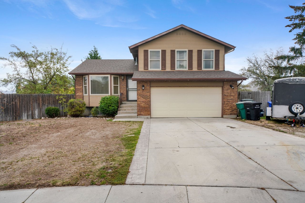 8577 Autumn Gold Cir