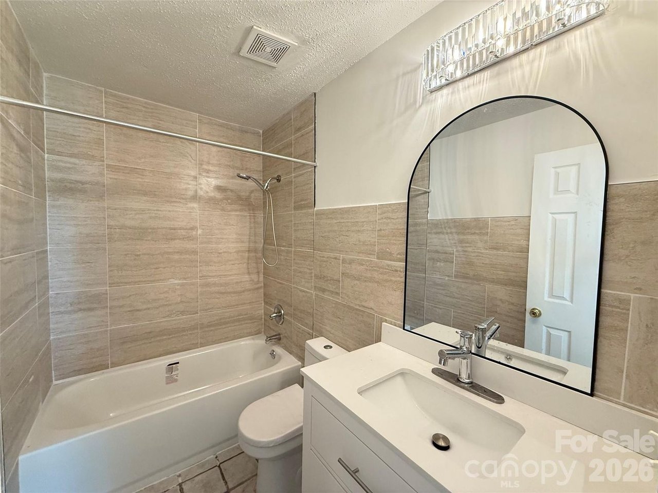 North Charlotte Living: Your Gateway to the Tanglewood Community 