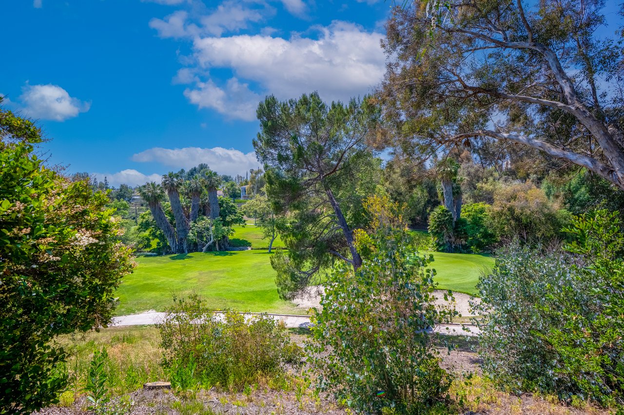 23491 Via Murillo, Mission Viejo 92692