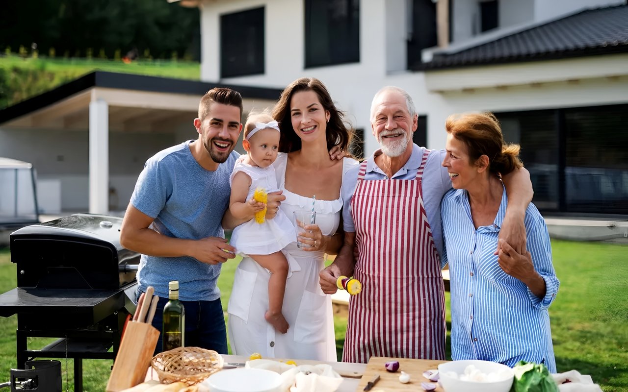 The Rise of Multi-Generational Living: Why More Families Are Choosing Homes for Everyone