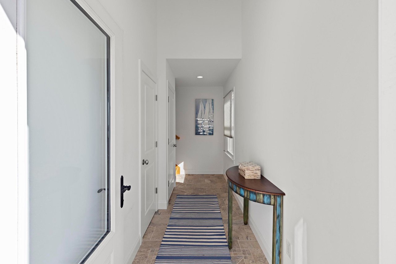 19 E. Sailboat Ave, Long Beach Township 