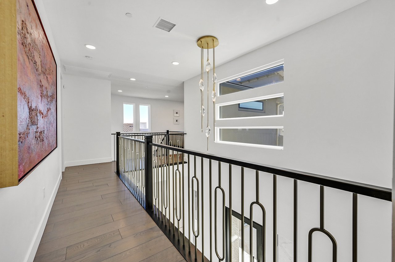 12070 Granite Canyon