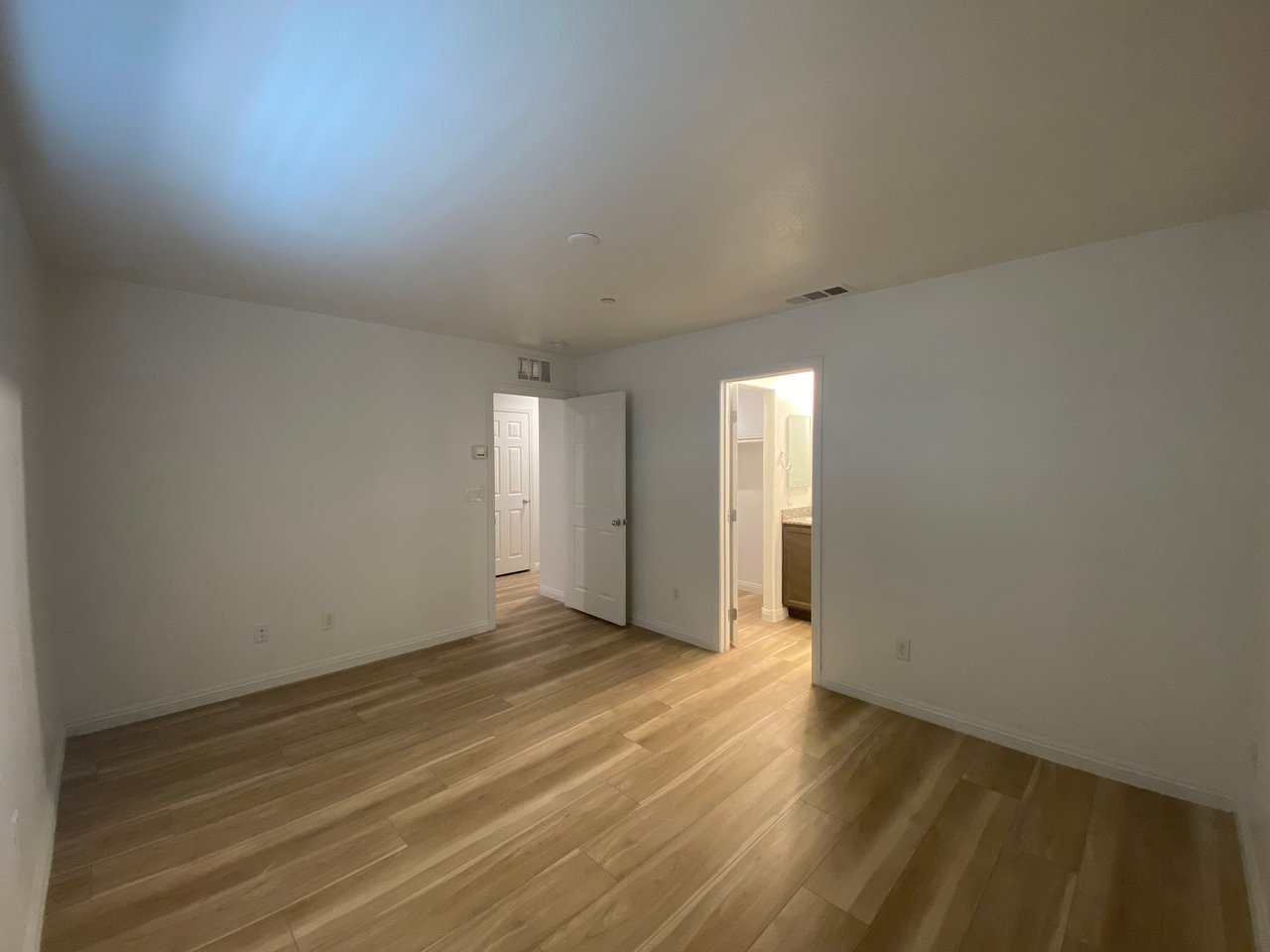 4517 Dover Straight Street