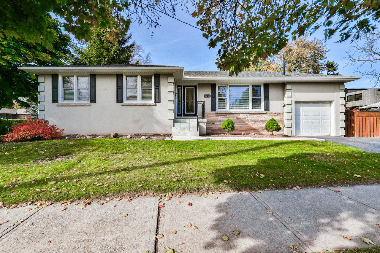 2063 Hixon Street, Oakville