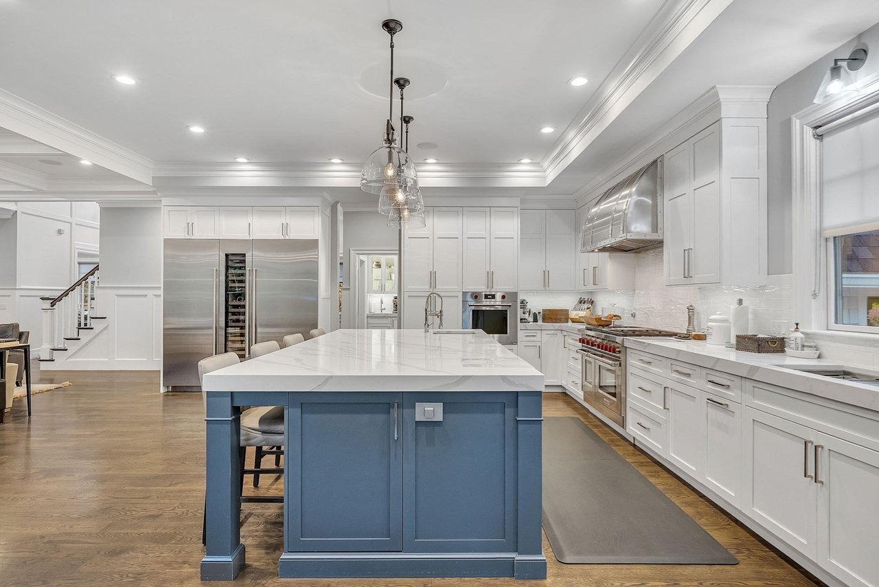 48 Country Club Road