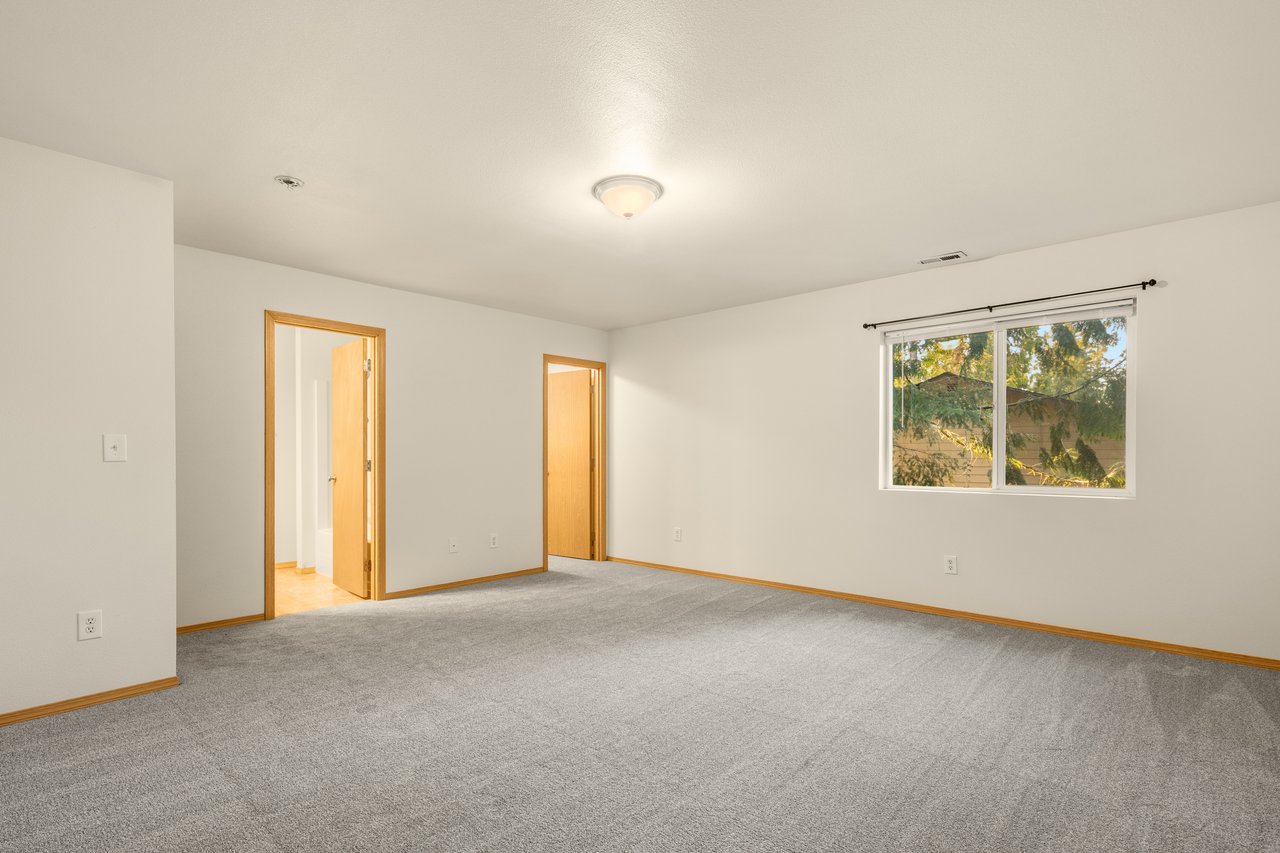 7510 193rd Avenue E Unit: 1&2