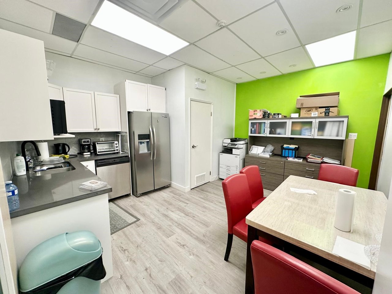15 Hardwood Avenue S Units: 105-106