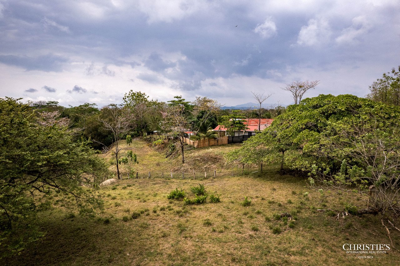 Blossom Hill Parcel in Santa Teresa