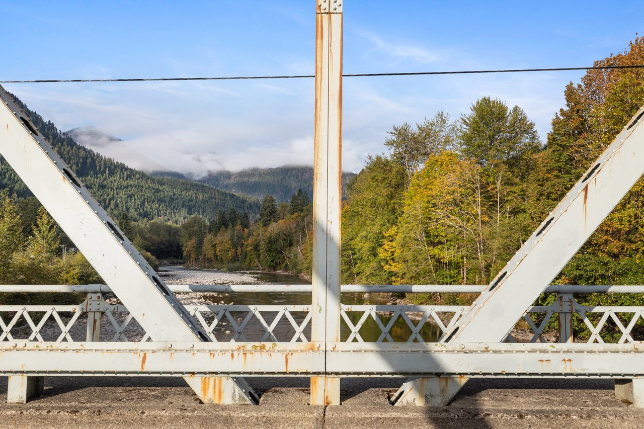 71636 NE. Old Cascade Hwy., Skykomish, WA 98288