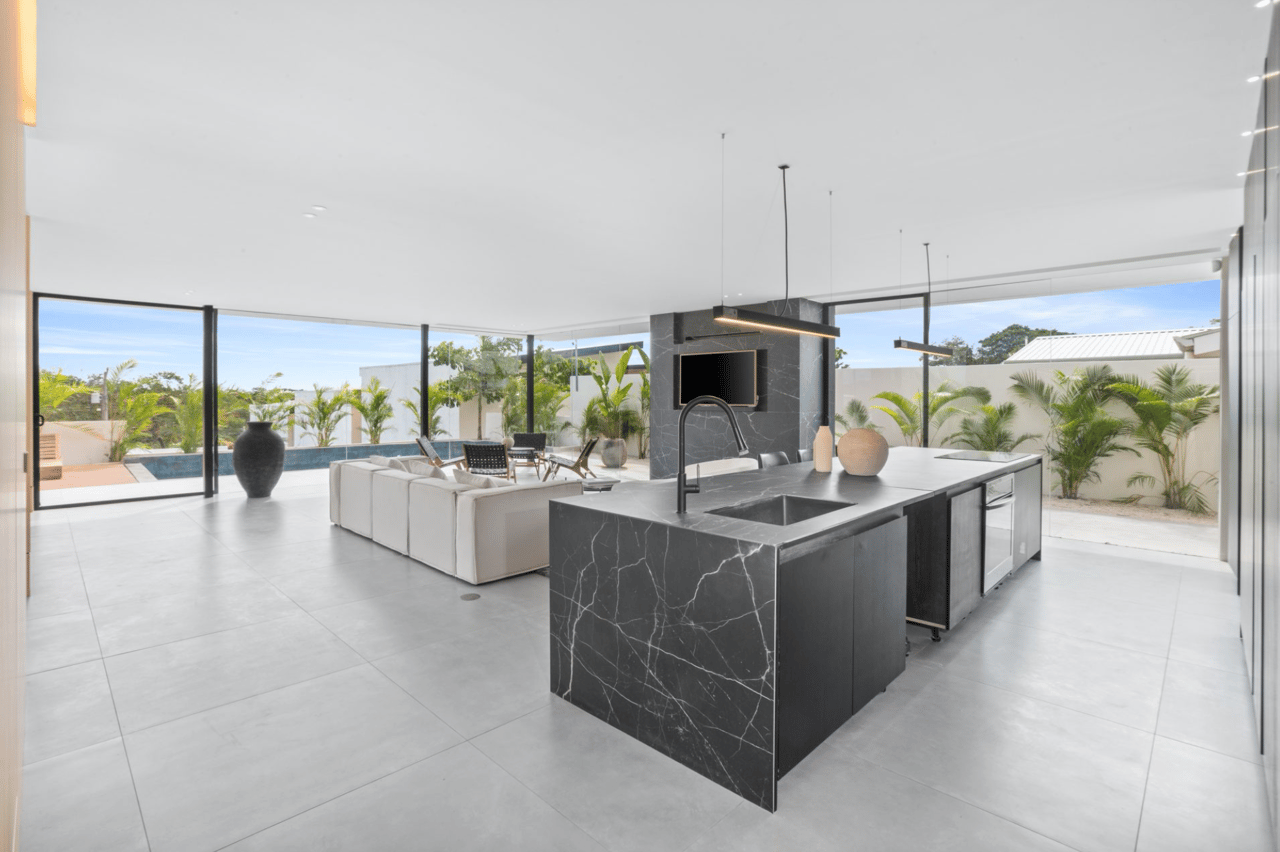 Villa Joba - Modern Villa With Beach Club Membership - Tamarindo