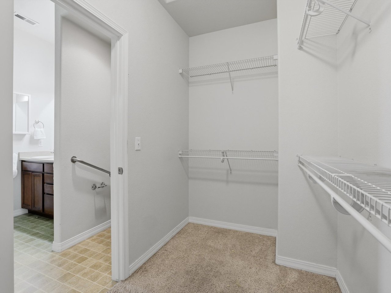 6699 Bethesda Point B