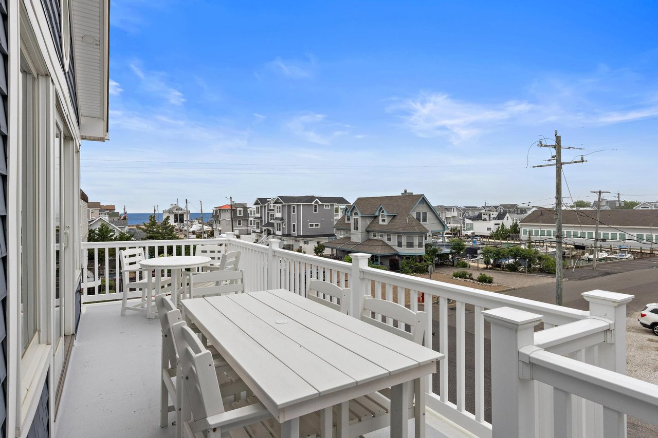 13600 Long Beach Blvd, Beach Haven Garden