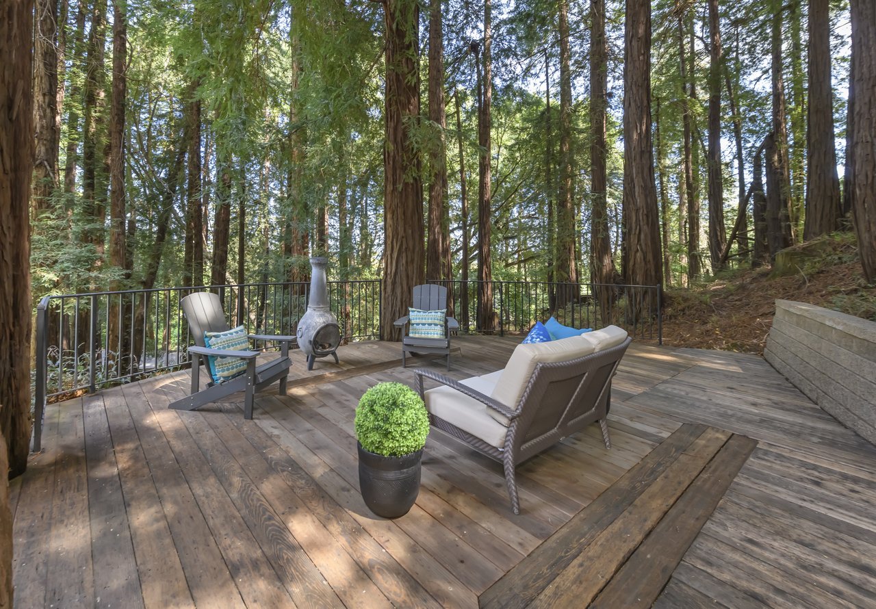 Enchanted Single-Level Haven Among the Redwoods